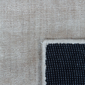 color:beige;type:back