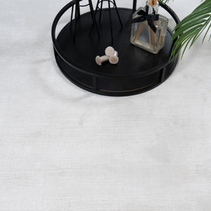 color:ivory;type:detail