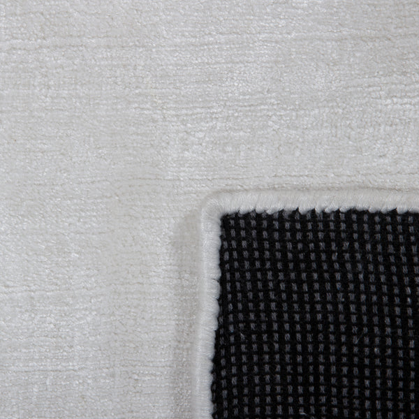 color:ivory;type:back