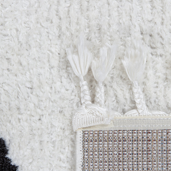 color:ivory;type:back