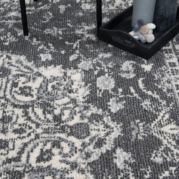 color:taupe;type:detail